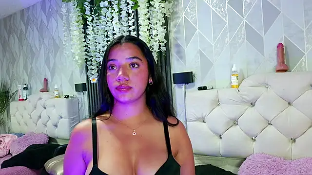 Zaira_bonny webcam