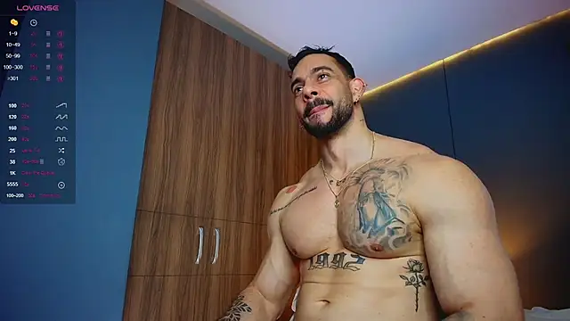 massimo_visconti Live Web Cam Show