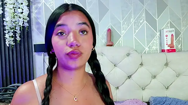 Zaira_bonny webcam