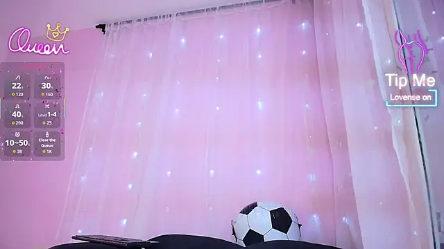 SunnyGilmoree webcam