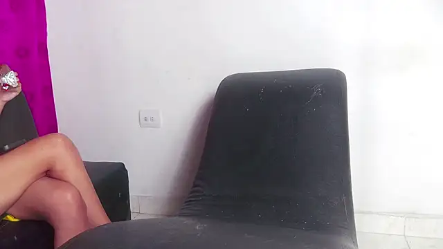amazing_group_hot69 webcam