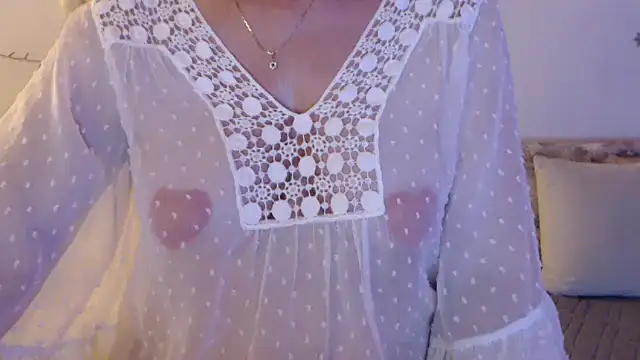 YourfantasyGiuly webcam