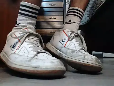 thomass1018 webcam