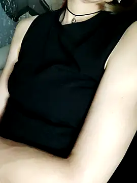Aashikalaa webcam