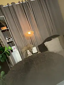 Nyxie_luxx webcam