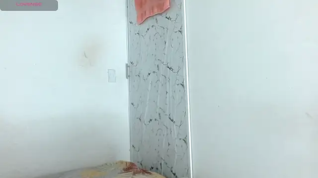 Alexa_priincess webcam