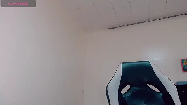Oriana_braom webcam