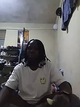 Emmashir1 webcam