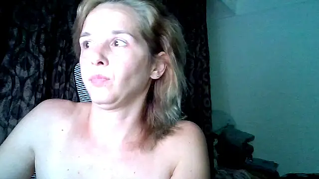 SmokerLety webcam