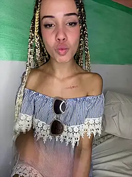 __KAMI_Off_ Live Web Cam Show