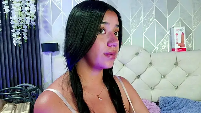 Zaira_bonny webcam
