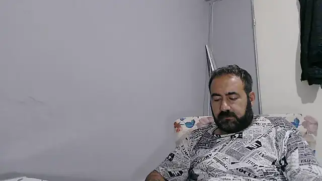 عرض كام -dark-look- الجنسي المباشر