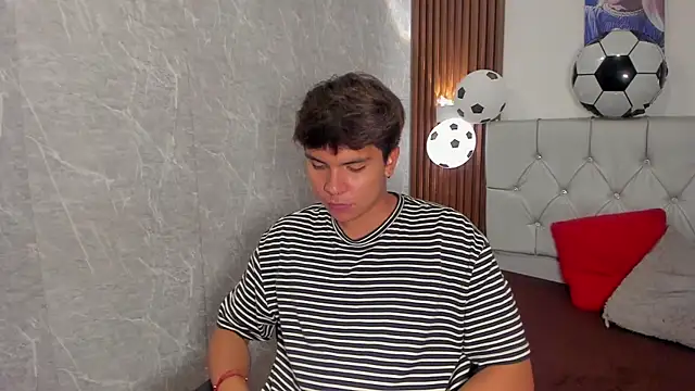 Thiago_Kozak webcam