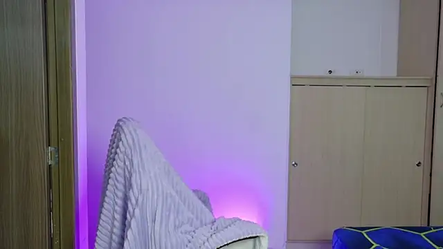 manuela99x webcam