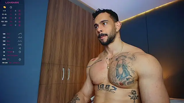 massimo_visconti Live Web Cam Show
