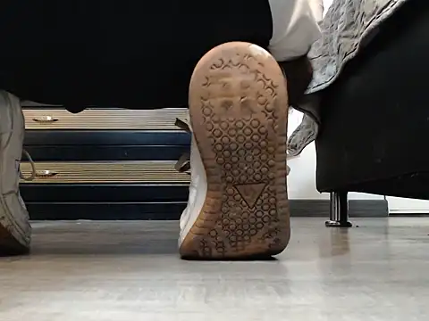 thomass1018 webcam