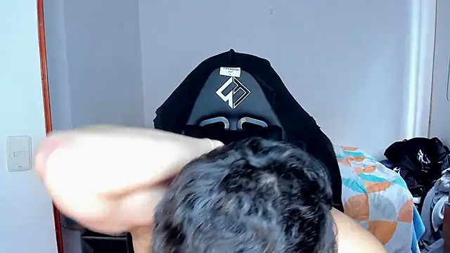 Tommy_Bred webcam