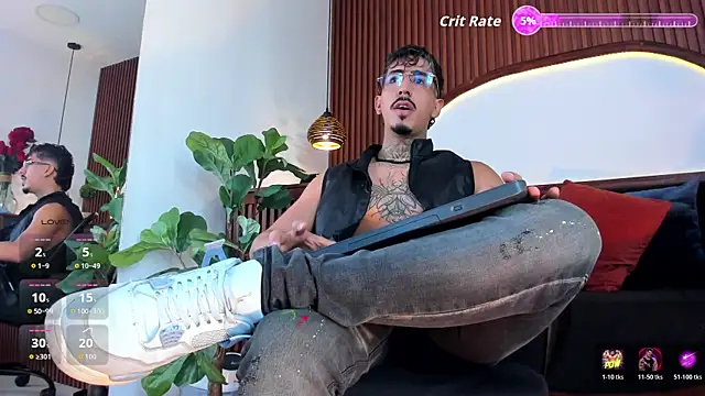 Donovan_Desmond webcam