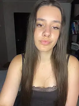 Selena_Mur_ Adlı Modelin Canlı Seks Kamerası Şovu