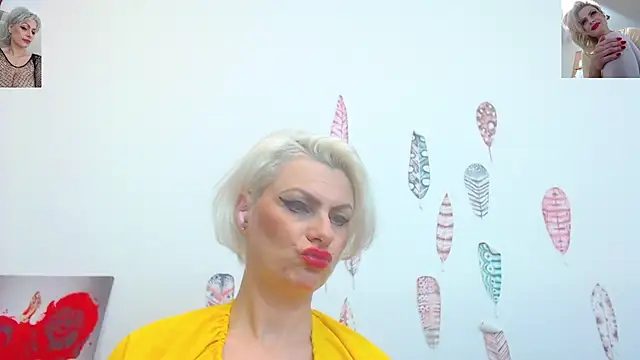 Golden__Girl__WOW__ webcam