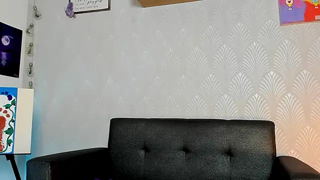 Alaia_Love77 webcam