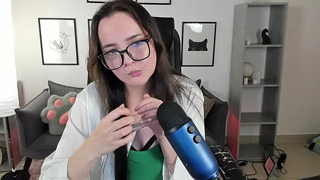 TiffanysGlow webcam