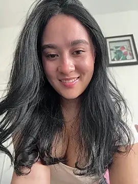 Nina_lovi webcam