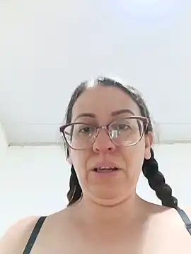 miss_hanna07 live cam on StripChat