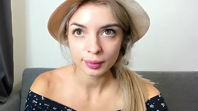 _ellen_meow_ webcam
