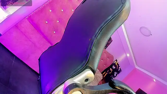 CARLY-FOX webcam
