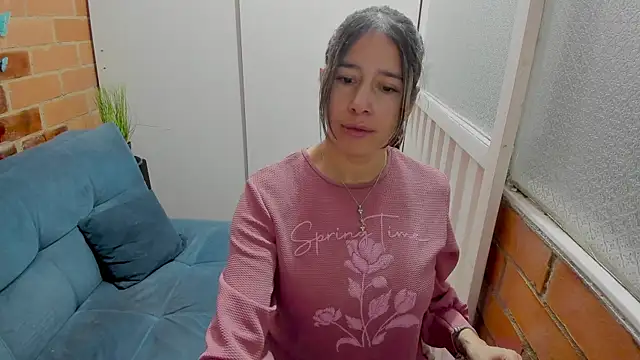 Penelope47 webcam