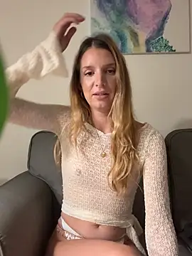 Ninalynnx чат на живо