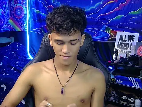 hugekenbigcock webcam
