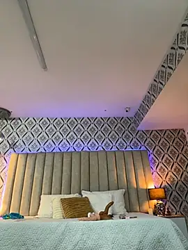 chiarabonds webcam