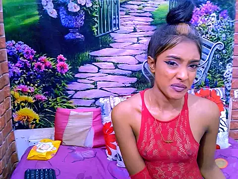 IndianPretty14u2Luv webcam