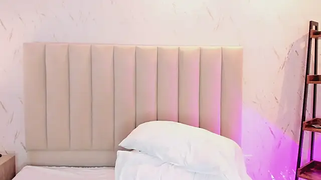 ViolettaRousee_ webcam