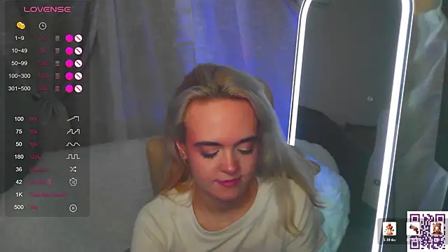 Oxcy_Secret webcam