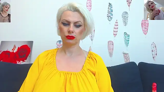 Golden__Girl__WOW__ webcam
