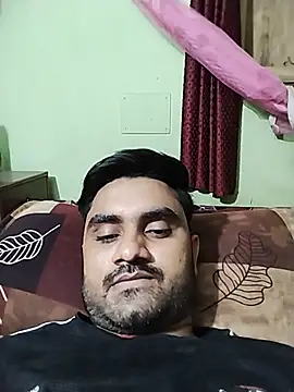 loyalboy_0052 webcam