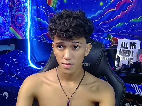 hugekenbigcock webcam