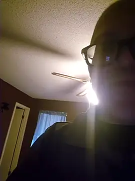 chronic_vibez webcam