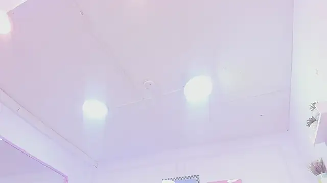 Sharon_Adamss webcam