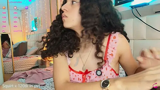 anahi_maite webcam