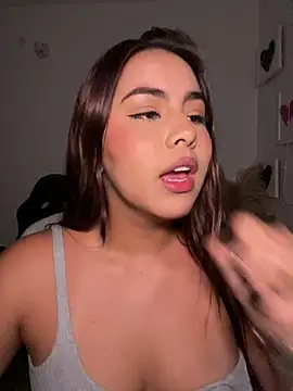 Zarahs_Blare1 webcam