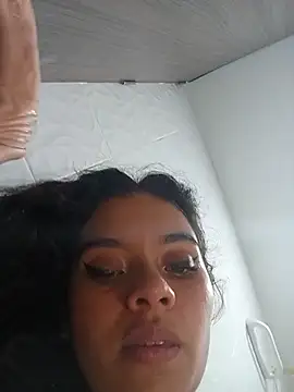 Samira_1 webcam