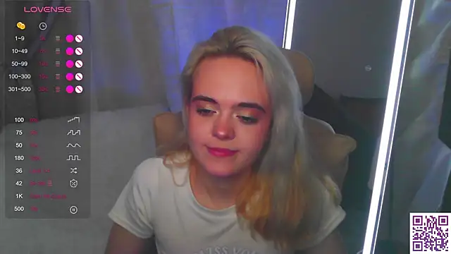 Oxcy_Secret webcam