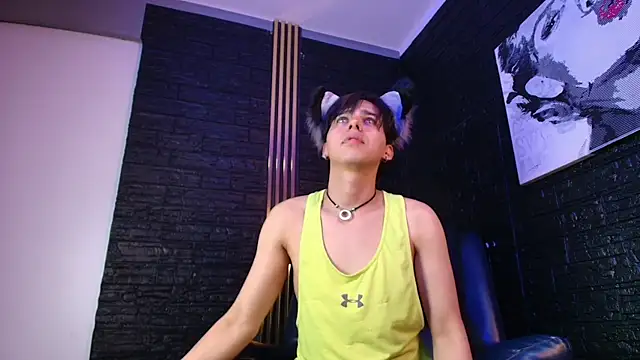 fox_white_ webcam