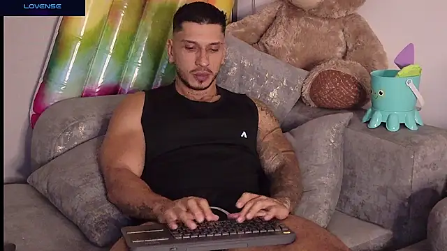 Seth_Vegaa webcam