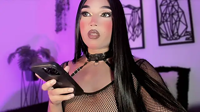 misstreslatin webcam
