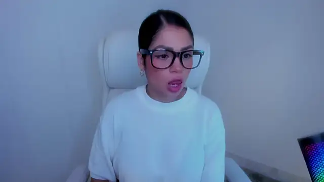 dominique_21 webcam